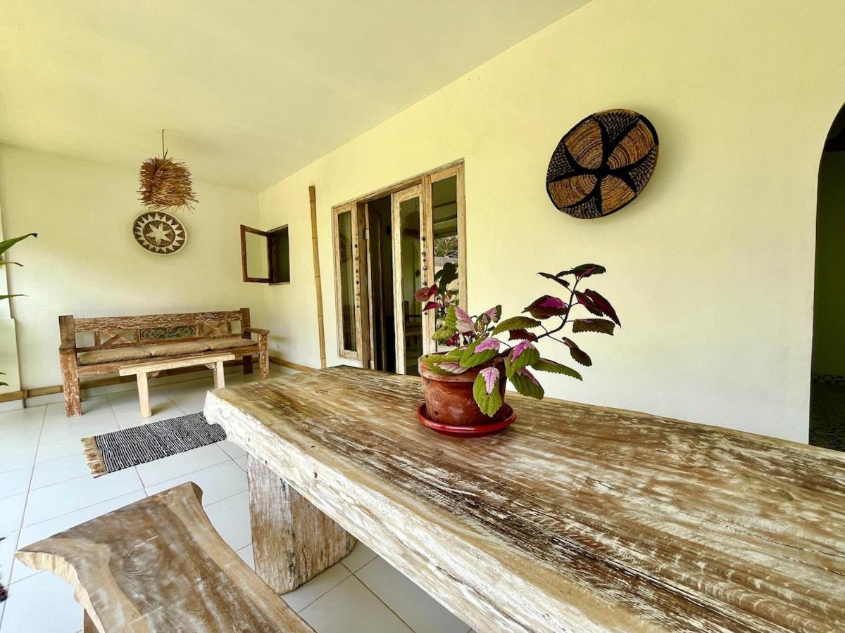 Pura Vida Villa Uluwatu  Exterior photo